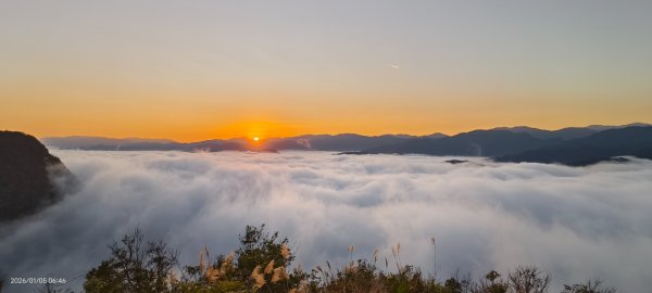 #新店四十份 #翡翠水庫壩頂 #覺真宮 #雲海 #日出 #雲瀑 #霧虹 1/52977248