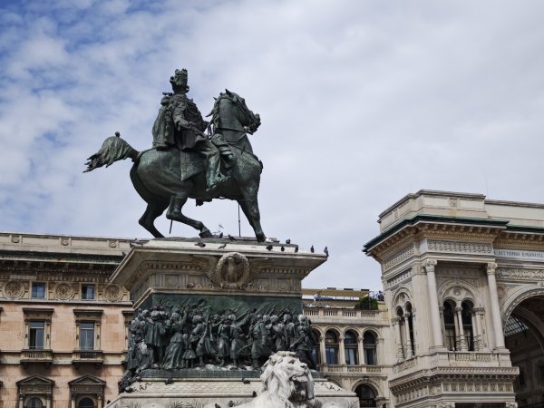 2025_0424 倫敦馬拉松順遊西歐 D6b(義大利-米蘭大教堂)2792289