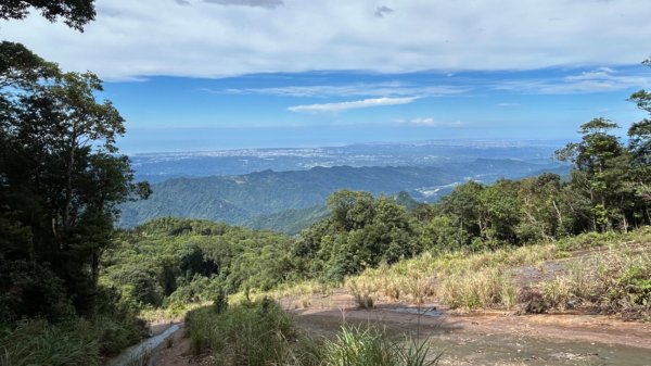 南庄大坪山山麓蓬萊大石壁無名山O型2610536