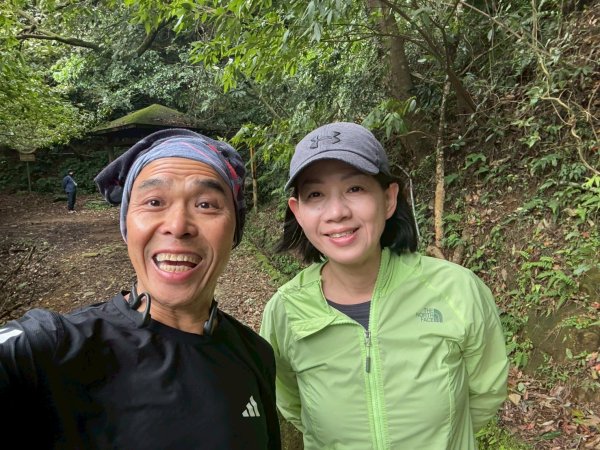 《走進竹子湖的清晨｜慢跑+美食＋泡湯享悠閒》2852675