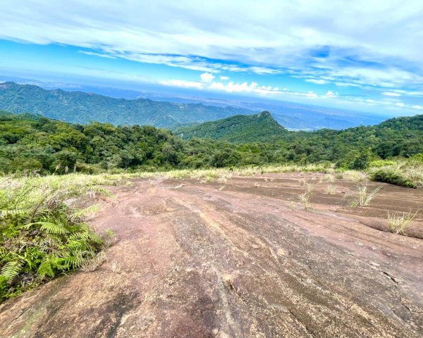 南庄蓬萊林道大石壁-無名山O型2608981