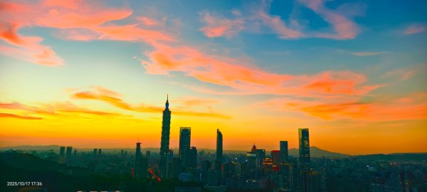 #虎山 #夕陽 #火燒雲 #夜景 #101大樓 10/17 & 192917142