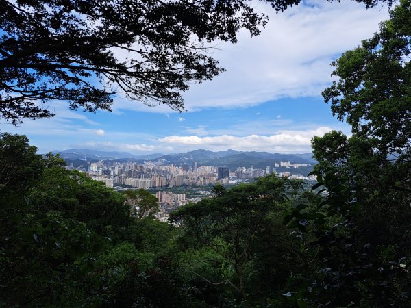 2026微笑山線烘爐地土地公段3103748