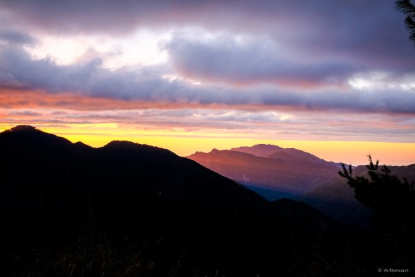 [冬訪大霸聖山岳參行]-大鹿林道東線榆金楓紅與九九山莊精選輯2974686
