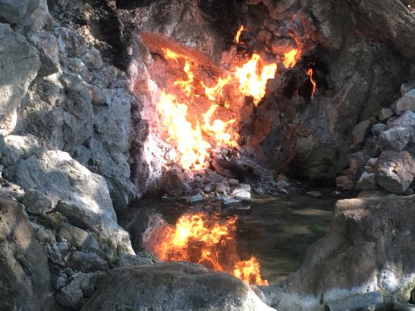 枕頭山o、火山碧雲寺、水火同源2390190