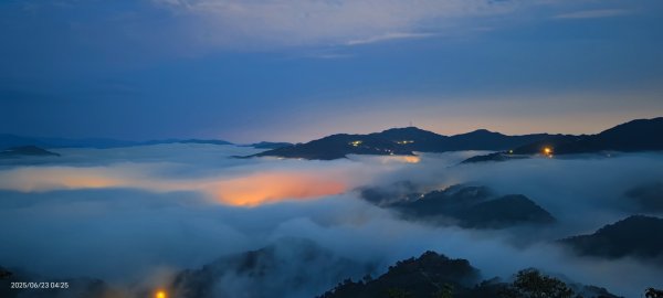 北宜郊山之濫觴 #琉璃光雲海 #日出雲海 #觀音圈雲海 #海景第一排 6/232818929
