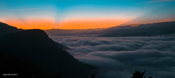 #翡翠水庫壩頂 #山羌 #霞光 #日出 #雲海 9/233121784