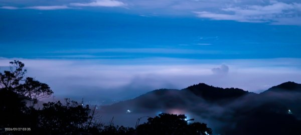 #大屯山 #百拉卡觀景台 #雲瀑 #雲海 #琉璃光 1/272989002