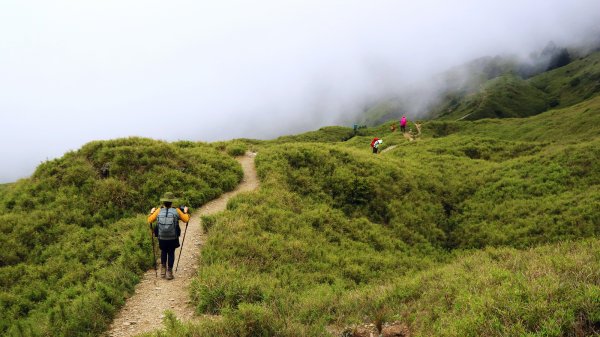 我們與奇萊主山的距離617982