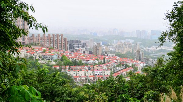 白雲派出所。蒙格不驚2759920