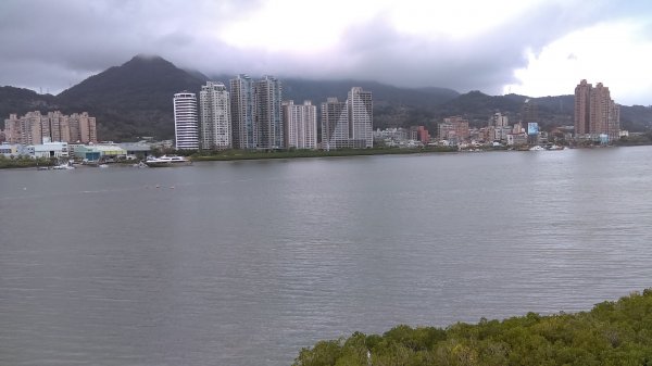春光爛漫的淡水河左岸856000