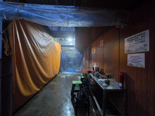 終於看到1000元背面的山景登頂玉山北峰／前峰2495875