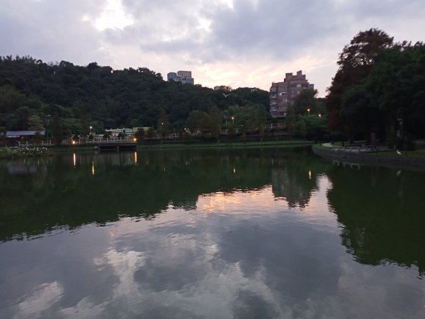 動靜皆宜的大湖公園【走路趣尋寶】1915577