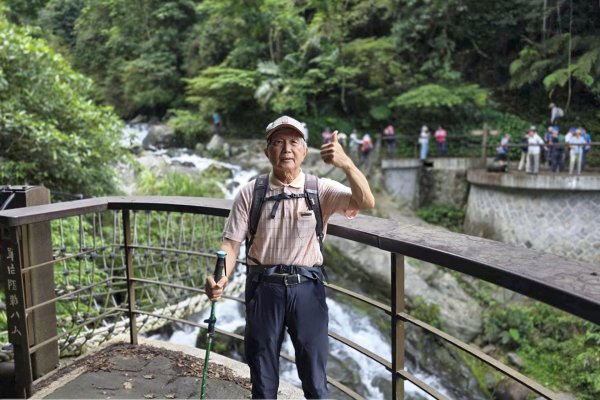草山避暑3081676
