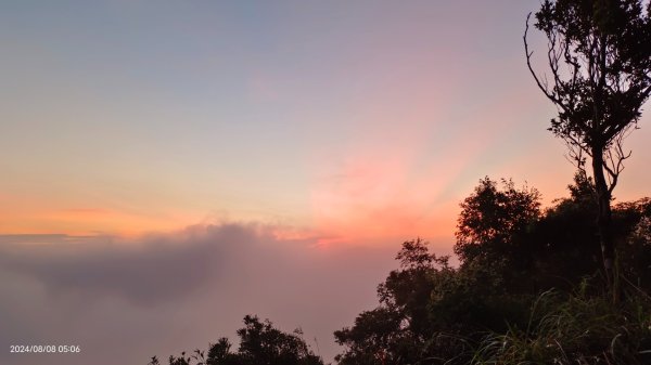 北宜郊山之濫觴 #琉璃光雲瀑 #琉璃光雲海 #霞光雲海 #日出雲海 #觀音圈雲海 8/82567505