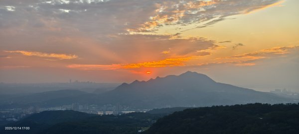 #清水宮 #夕陽 #夜景 12/132961582