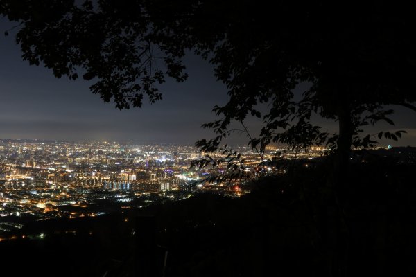 2025-05-17 三汀山夜爬2789589