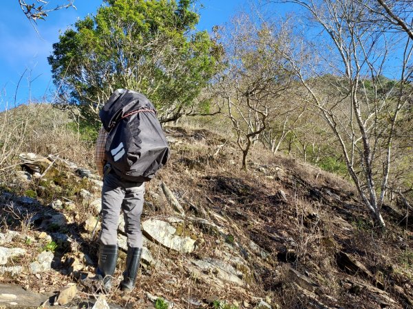 冠山(初探未竟)，文文社西北峰，文文社山，山字水泥柱1571514