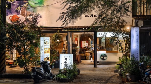 【台灣健行】斜陽與咖啡香：在東海藝術街，把日子過成一首漫長的詩3129658