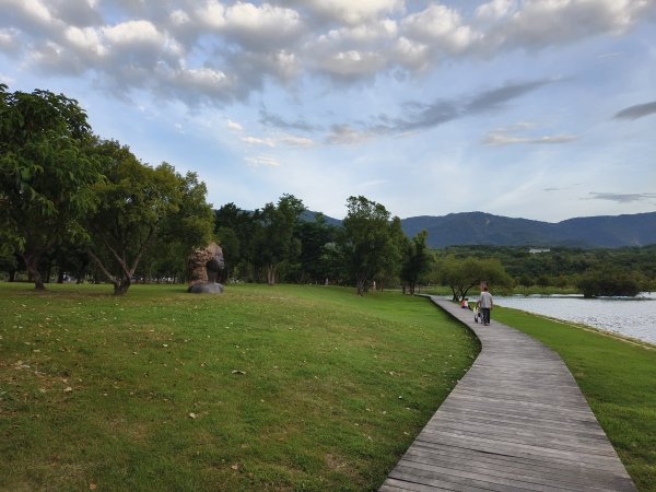 [漫遊縱谷 愛在花東-05/10] 2025_1011 大坡池環潭步道2913302