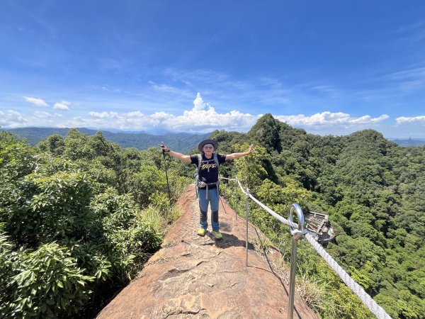 [微笑山線_第九段] 2025_0914 二格山系_皇帝殿西峰2889654