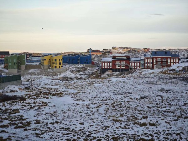 [紐約馬之行-38] 2025_1106 夜晚的伊盧利薩特2948245