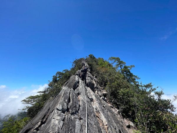 鳶嘴山 2025 09/212892225