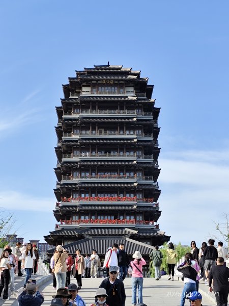 中國山東淄博海岱樓鍾書閣 - 中國最美書店；知味齋大飯店；夜訪周村古大街、開葷燒烤2776644