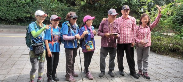 環七星山人車分道-陽金公路段、百拉卡公路人車分道【走遍陽明山】2236394