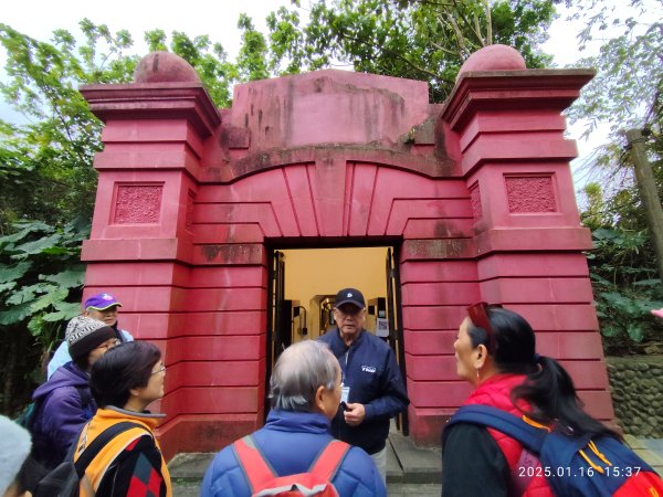 4-4 臺北自來水園區 - 觀音山蓄水池導覽→管材雕塑區→消壓塔→梅園步道2693089