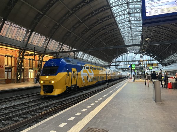 2025_0421 倫敦馬拉松順遊西歐 D3(荷德盧 - 搭火車)2786304