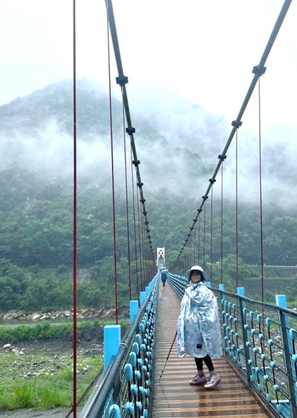 雨下的白毛山步道與白鹿吊橋2805309