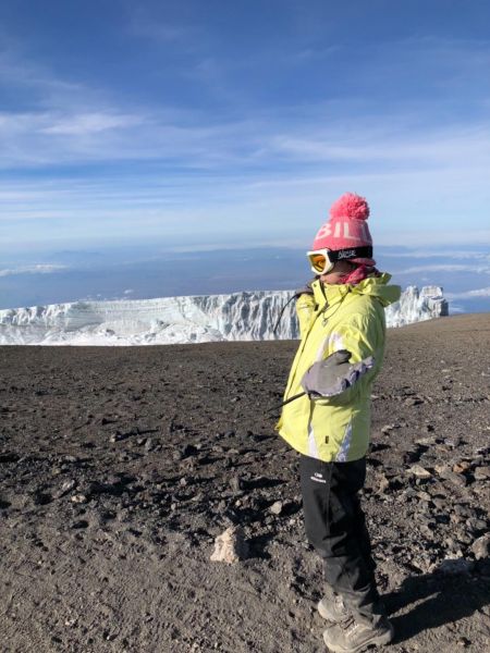 201802哭著拖上去ㄉ吉利馬札羅火山279380