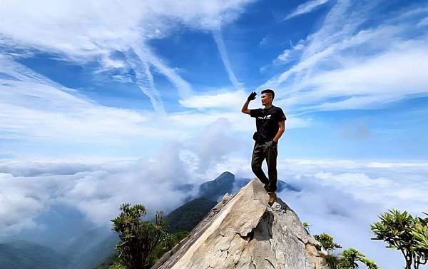 【中級山縱走】最美中級山，鳶嘴西稜縱走（鳶嘴山，醜崠山，長壽山）