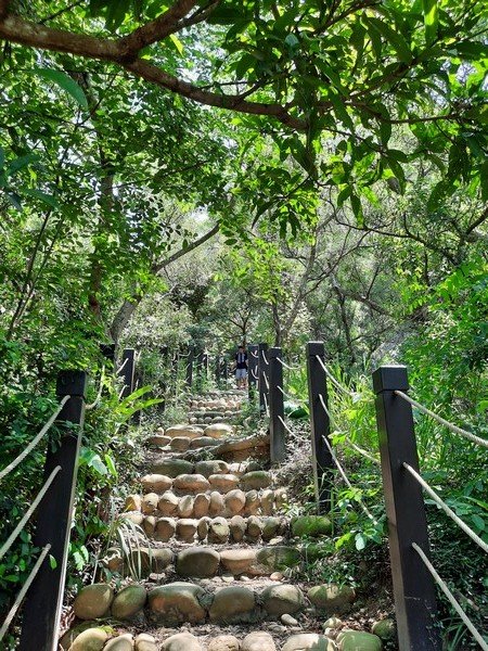 《台中》大肚萬里長城登山步道O巡09061090749