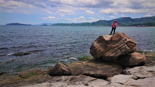 山海美景環繞交織的金山岬灣與神秘海岸及磺港山金包里山輕鬆O型走1736540