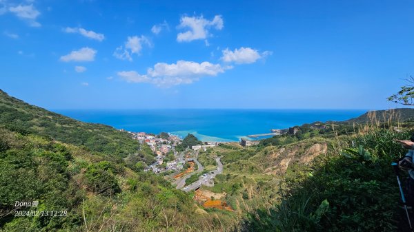 雷霆鋒東攀岩上暴龍岩(小雞岩)頂2430988