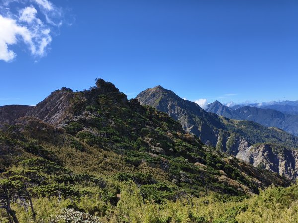 北一段(11/14)南湖北峰 2025_0906~132887343