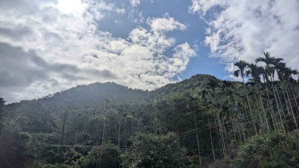 獵鷹尖一線天步道2541278