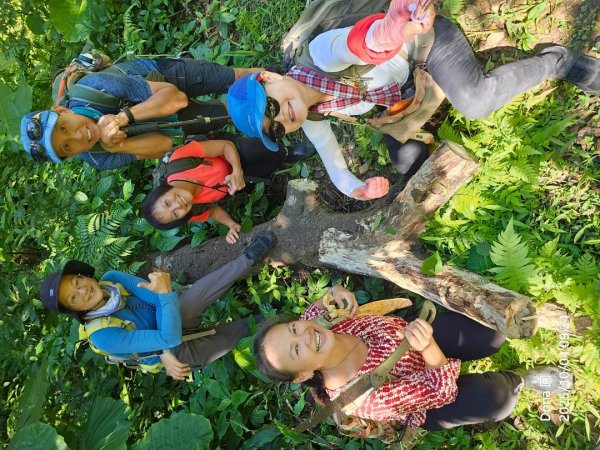 忘憂古道往白石後仙洞由東勢格古道走到平溪國中2908173