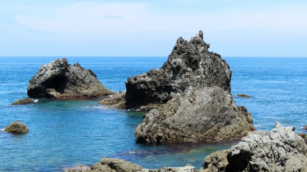 110.0512 基隆嶼登島登塔繞島三合一1385435