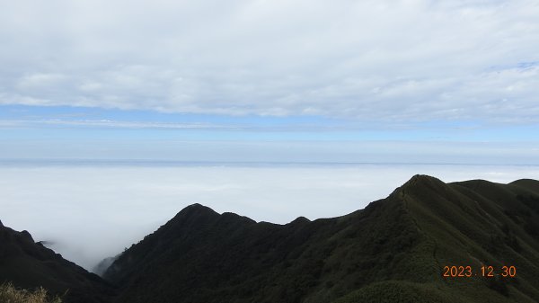 陽明山整天滿滿的雲海+最滿意的一次夕陽火燒雲202312302389450