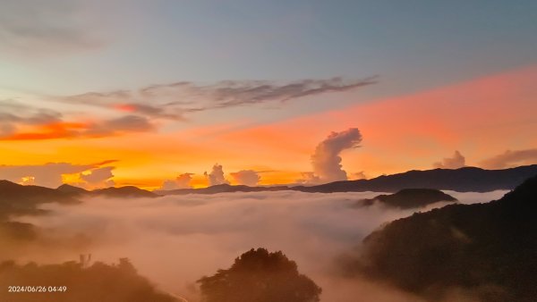 坪林趴趴走追雲趣 - 日出火燒雲雲海&觀音圈6/26 & 302535229