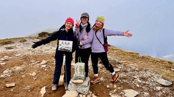 🌈12/5（五）-7（日）嘉明湖~三叉向陽山✨FB：熊熊趴爬走🌈2959600