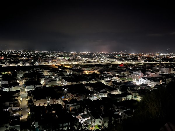 [漫遊縱谷 愛在花東-06/10] 2025_1011 台東鯉魚山步道2913371