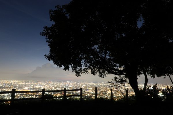 2025-05-17 三汀山夜爬2789574