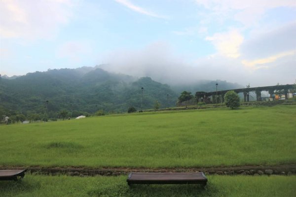 小百岳NO.14 深坑土庫岳。更寮古道 山豬窟尖，小南港山，南港山水綠生態公園2258396