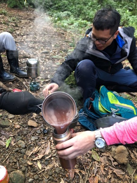 紅河谷上拔刀爾山828964