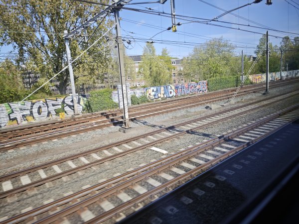 2025_0420 倫敦馬拉松順遊西歐 D2d(往鹿特丹鐵路沿線景觀)2786131