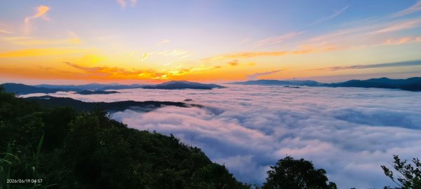 #石碇後山  #雲海 #日出 首登 #中嶺山 6/193075984